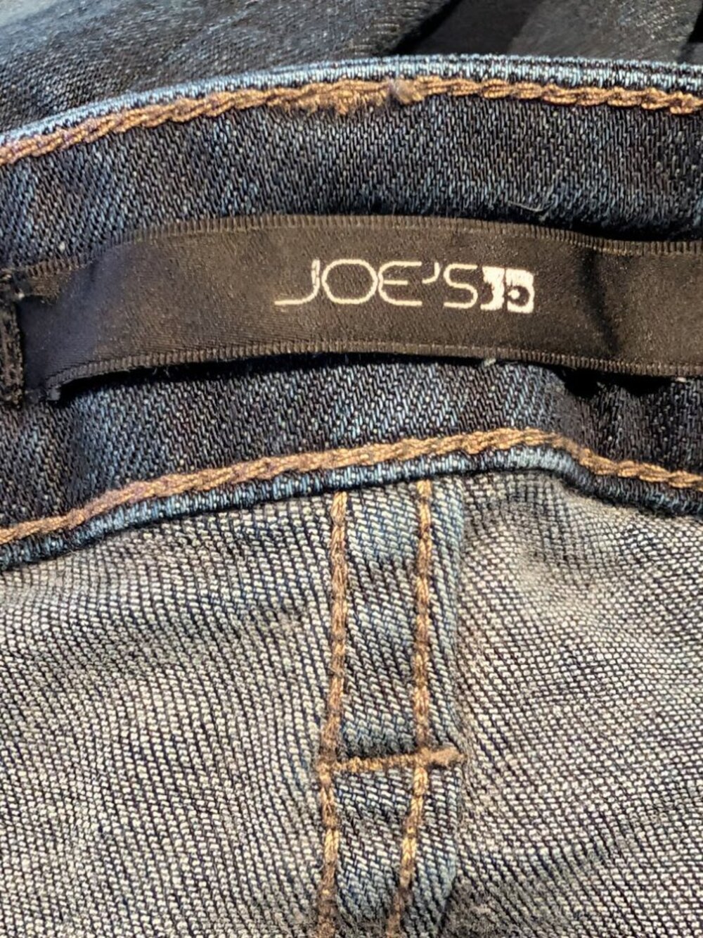 Joe’s Jeans | The Honey Fit Bootcut Jeans | Size 28 - Picture 7 of 9